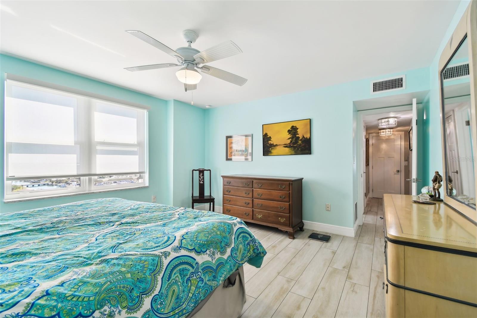 Image 37 of 88 For 5200 Brittany Drive S 1502