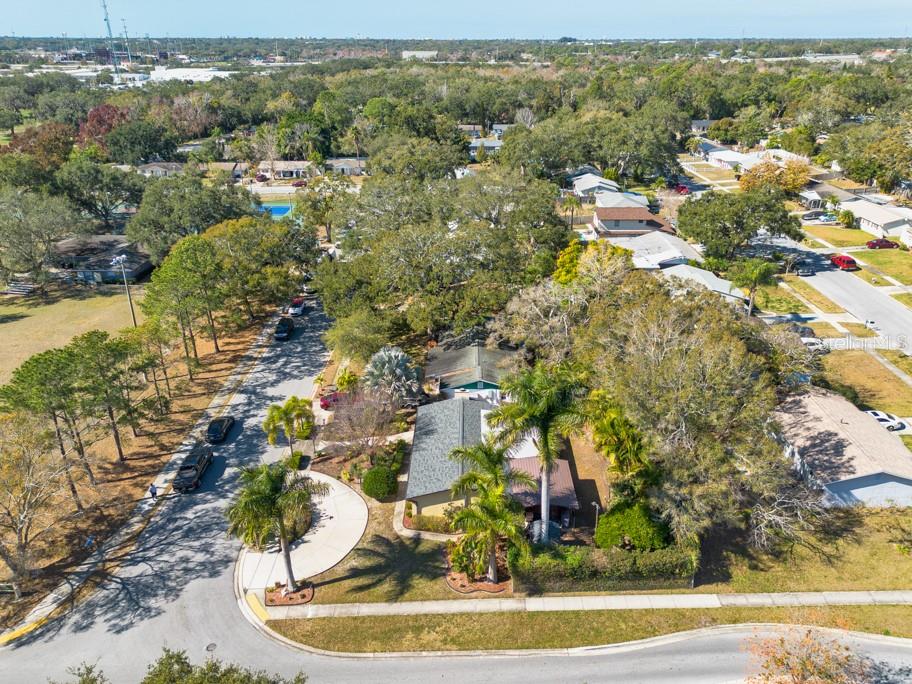 Image 42 of 46 For 2816 Applewood Drive