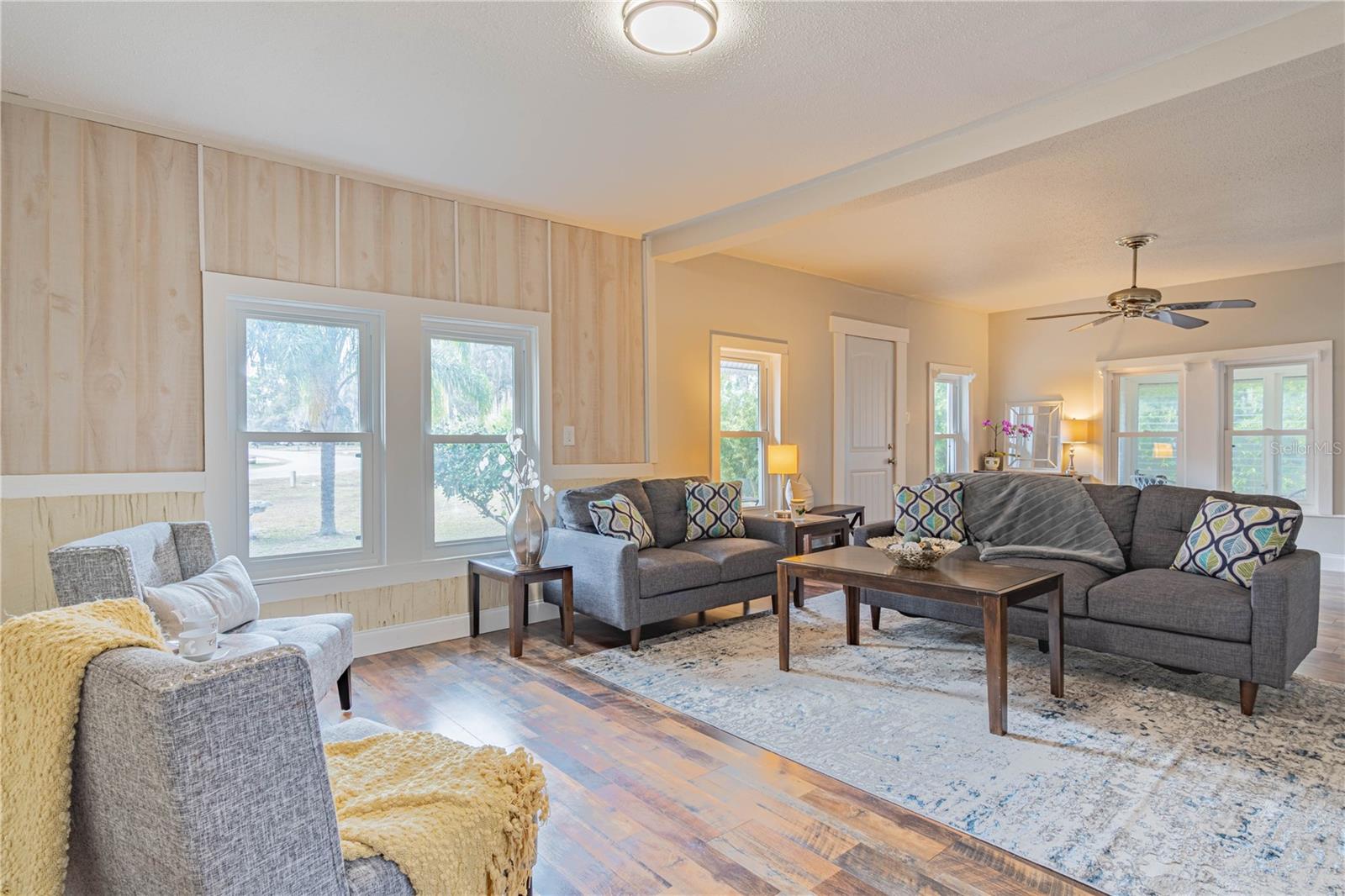 Image 6 of 39 For 1175 Cr 463b