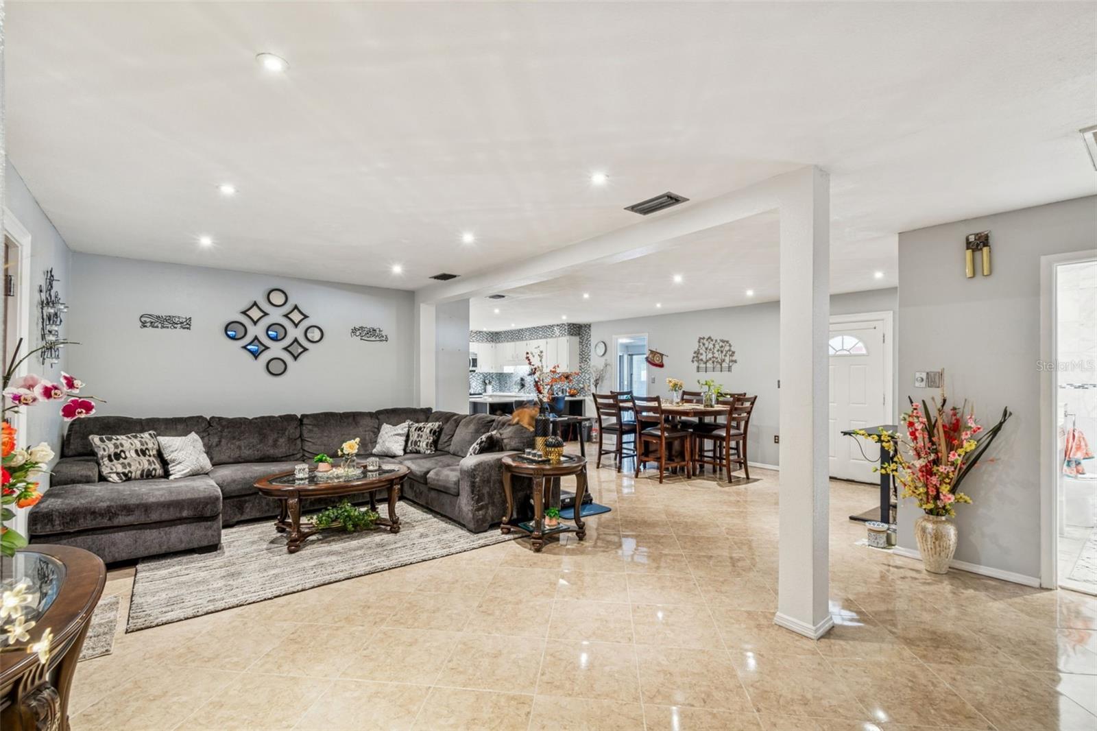 Image 11 of 38 For 2013 Marilyn Avenue