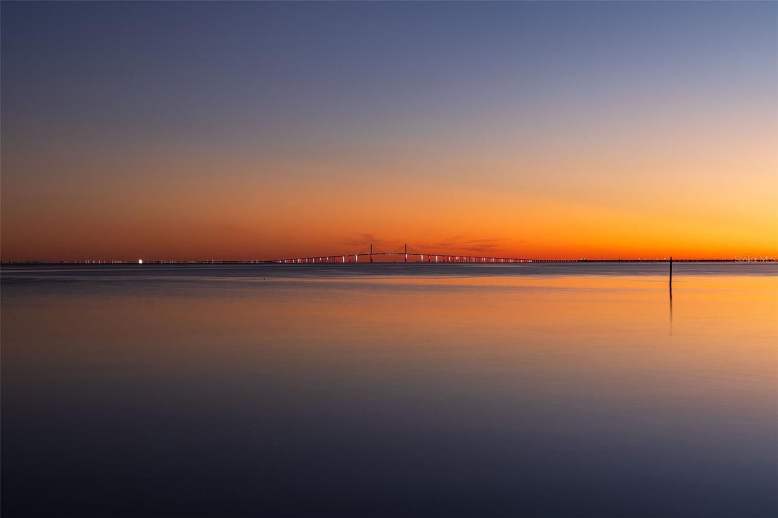 Image 13 of 66 For 218 Colony Point Road S