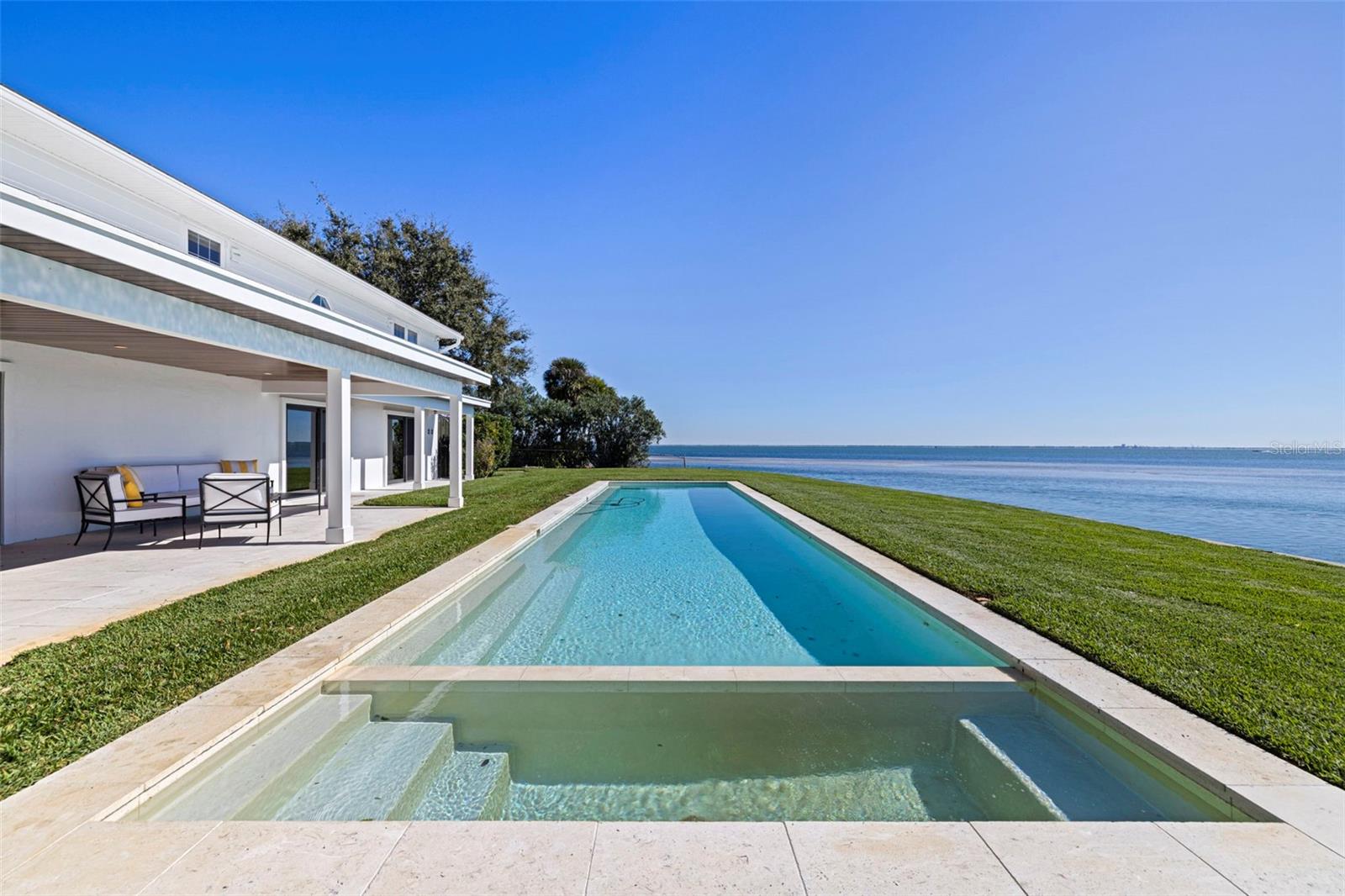 Image 52 of 66 For 218 Colony Point Road S