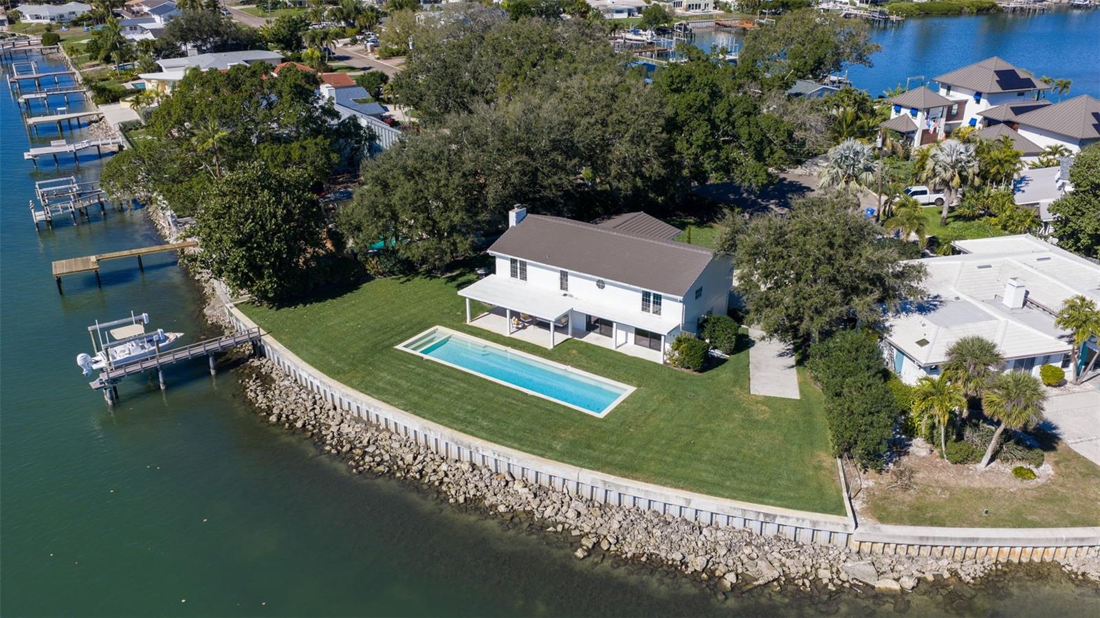 Image 58 of 66 For 218 Colony Point Road S