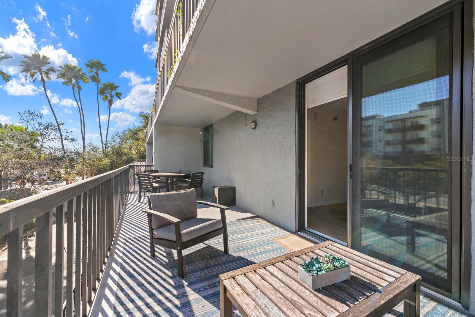 Image 21 of 31 For 201 Laurel Street 310