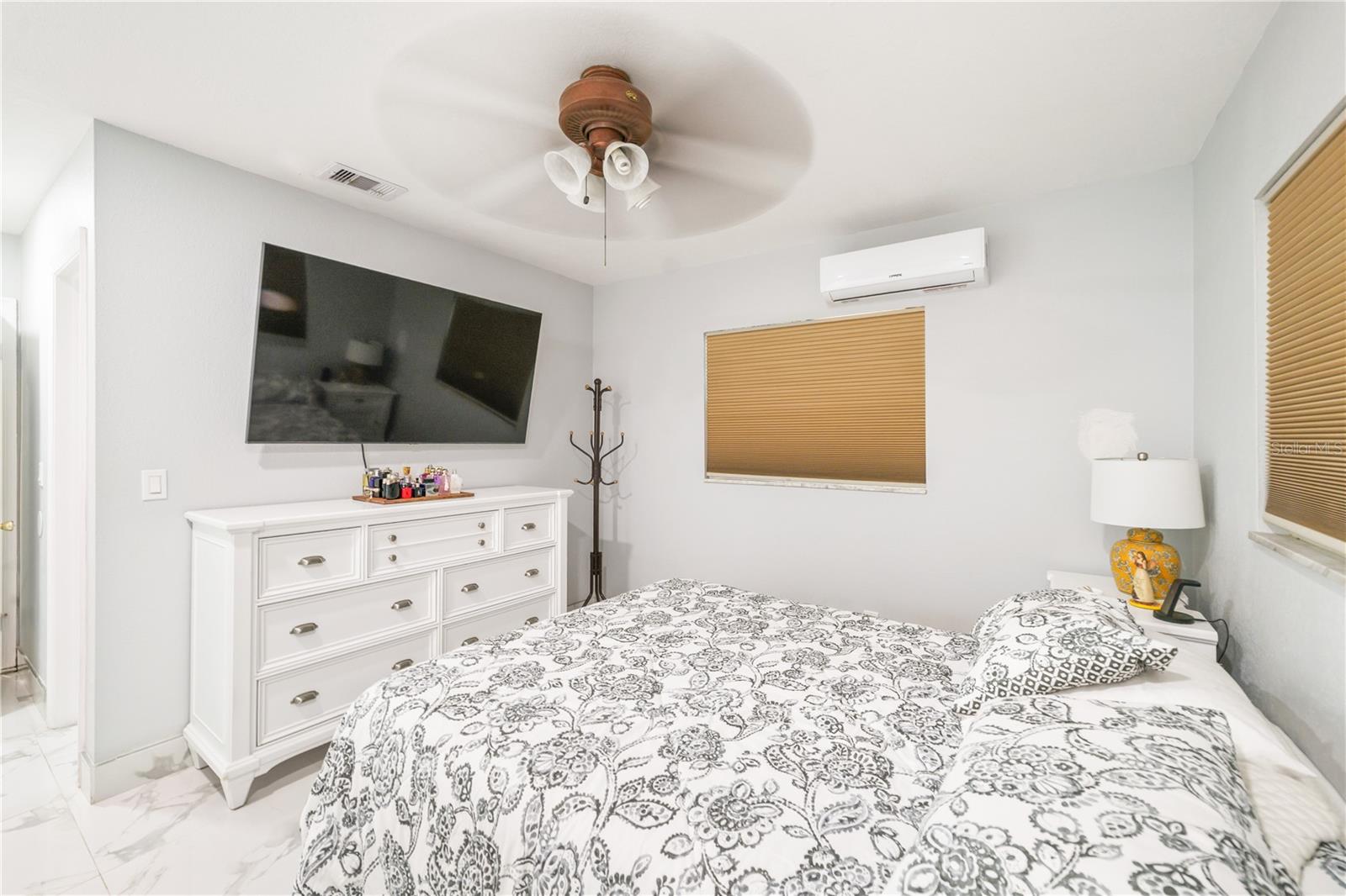 Image 28 of 58 For 6519 Dovewood Place