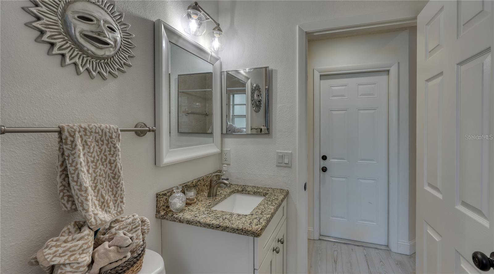 Image 24 of 30 For 674 Channing Drive