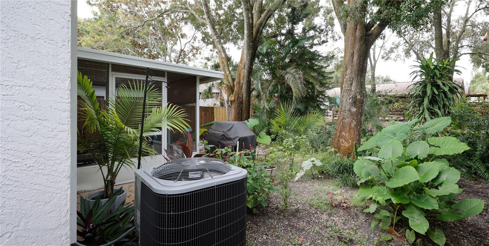 Image 29 of 30 For 674 Channing Drive