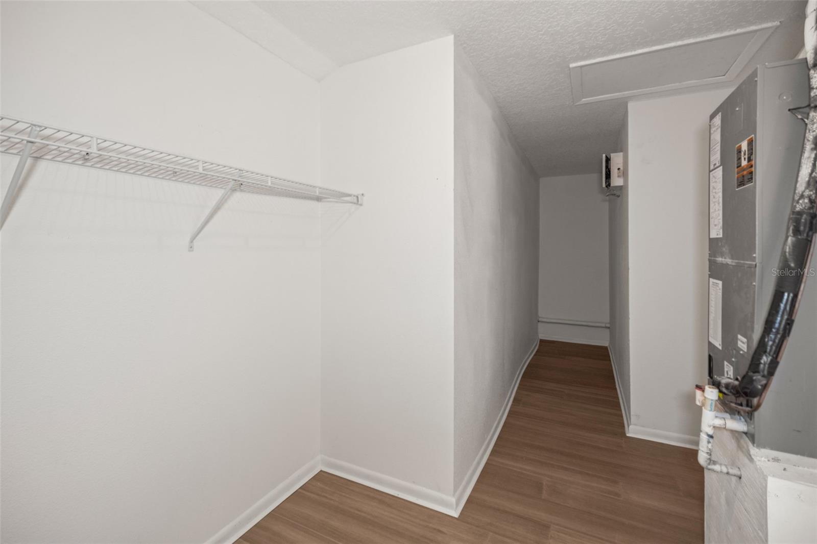 Image 35 of 55 For 1869 Marla Court