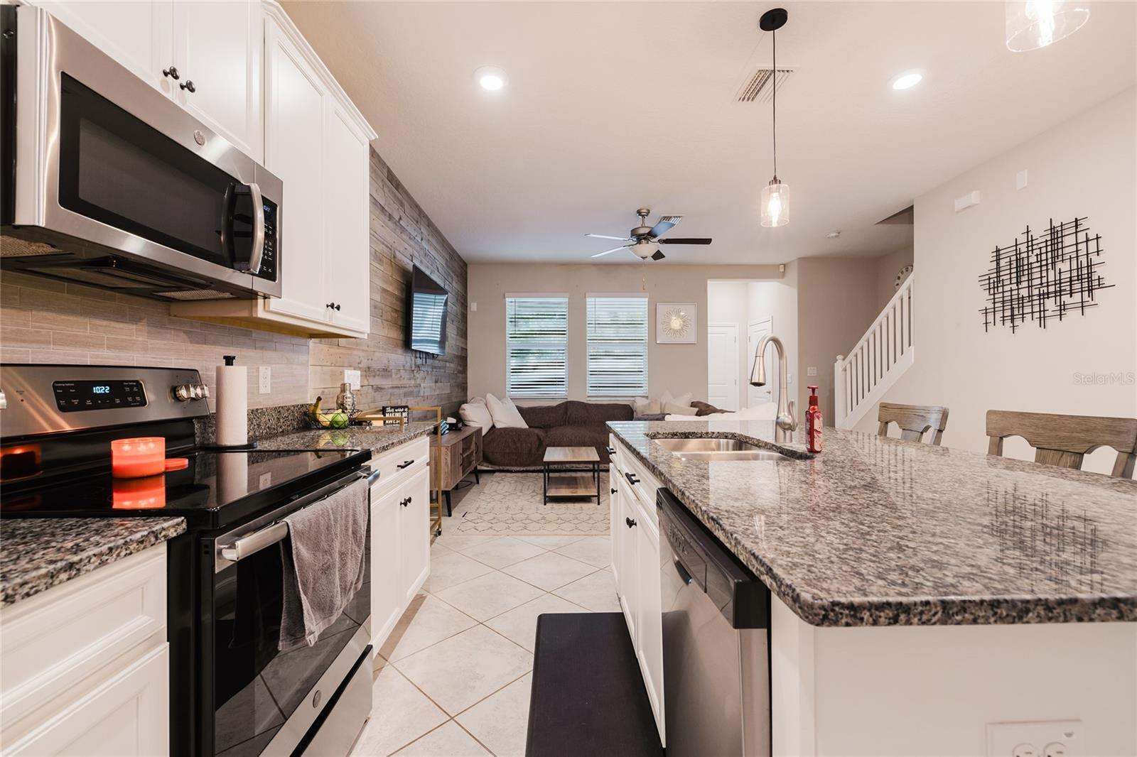 Image 4 of 42 For 6625 Citrus Creek Lane N-a