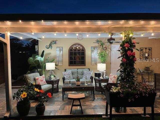 Image 11 of 14 For 527 Eastview Road