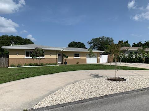 Image 14 of 14 For 527 Eastview Road