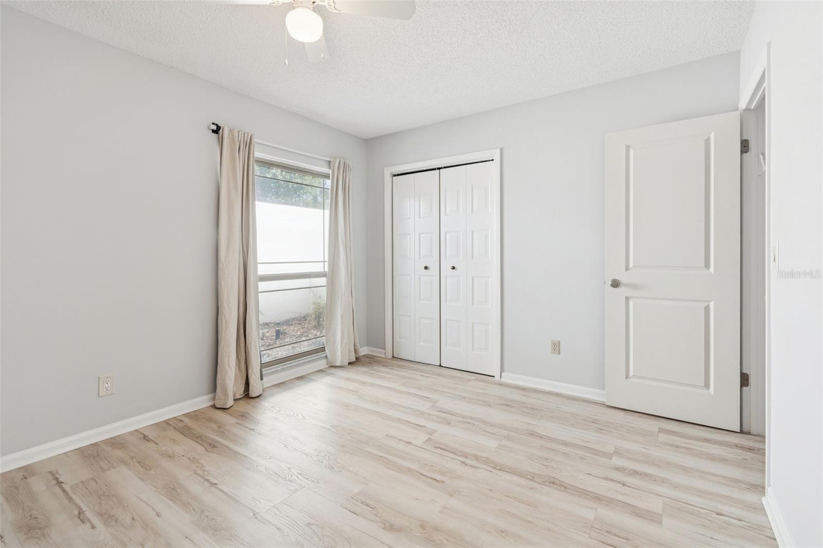 Image 18 of 44 For 4720 Heath Avenue