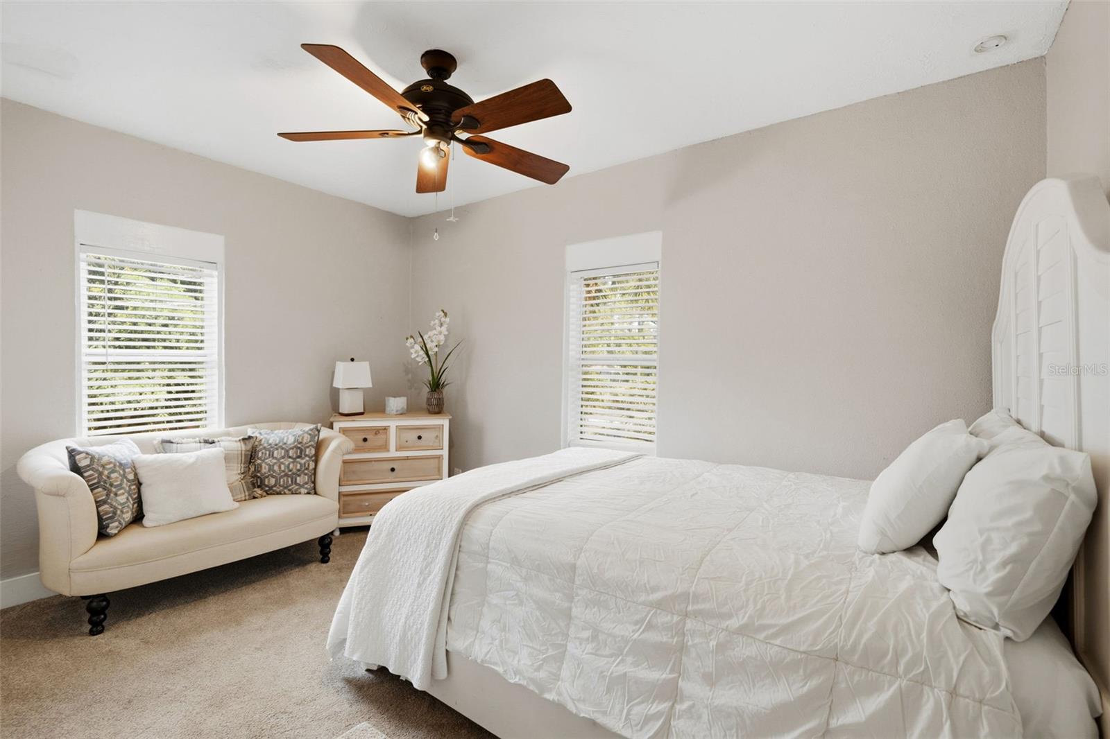 Image 43 of 59 For 4701 3rd Avenue S