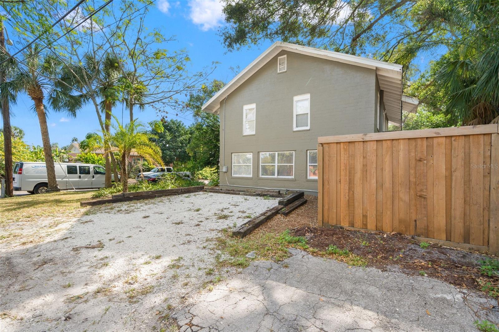 Image 6 of 59 For 4701 3rd Avenue S