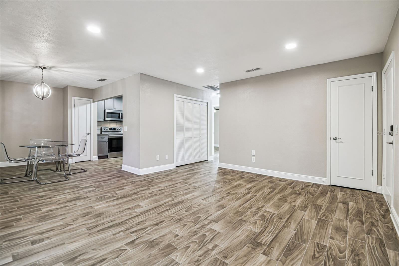 Image 2 of 21 For 13691 Orange Sunset Drive 201