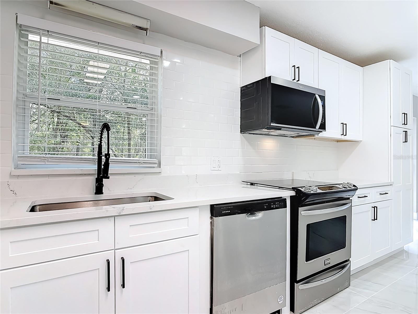 Image 10 of 38 For 31440 Prestwick Avenue