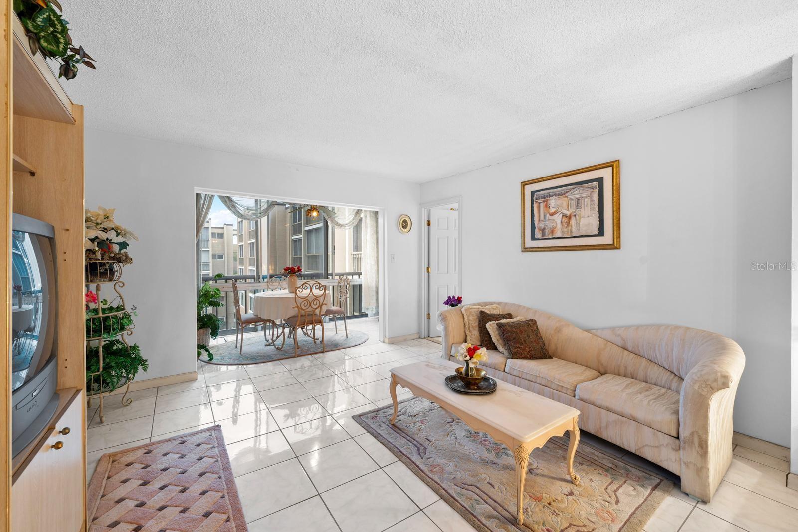 Image 6 of 15 For 1243 Martin Luther King Jr Avenue B405