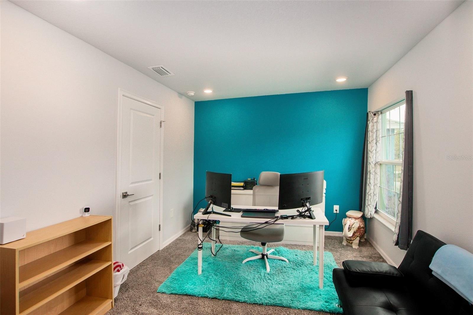 Image 14 of 31 For 128 Cypress Boulevard E