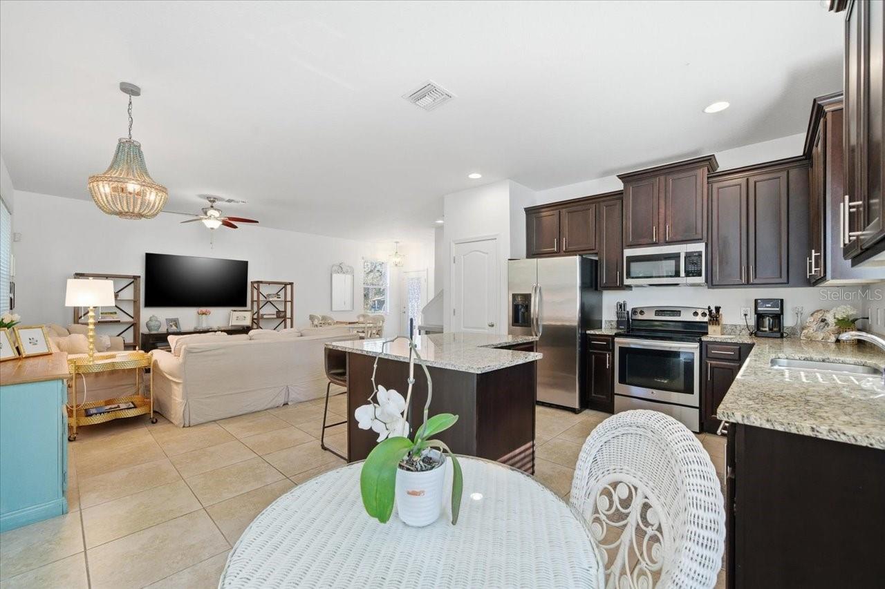 Image 11 of 33 For 12330 Rome Avenue