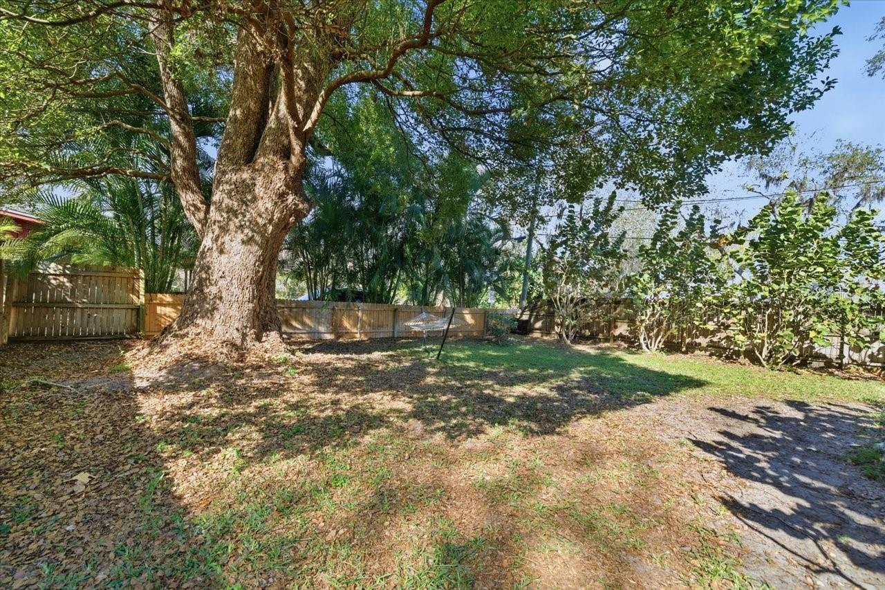 Image 30 of 33 For 12330 Rome Avenue