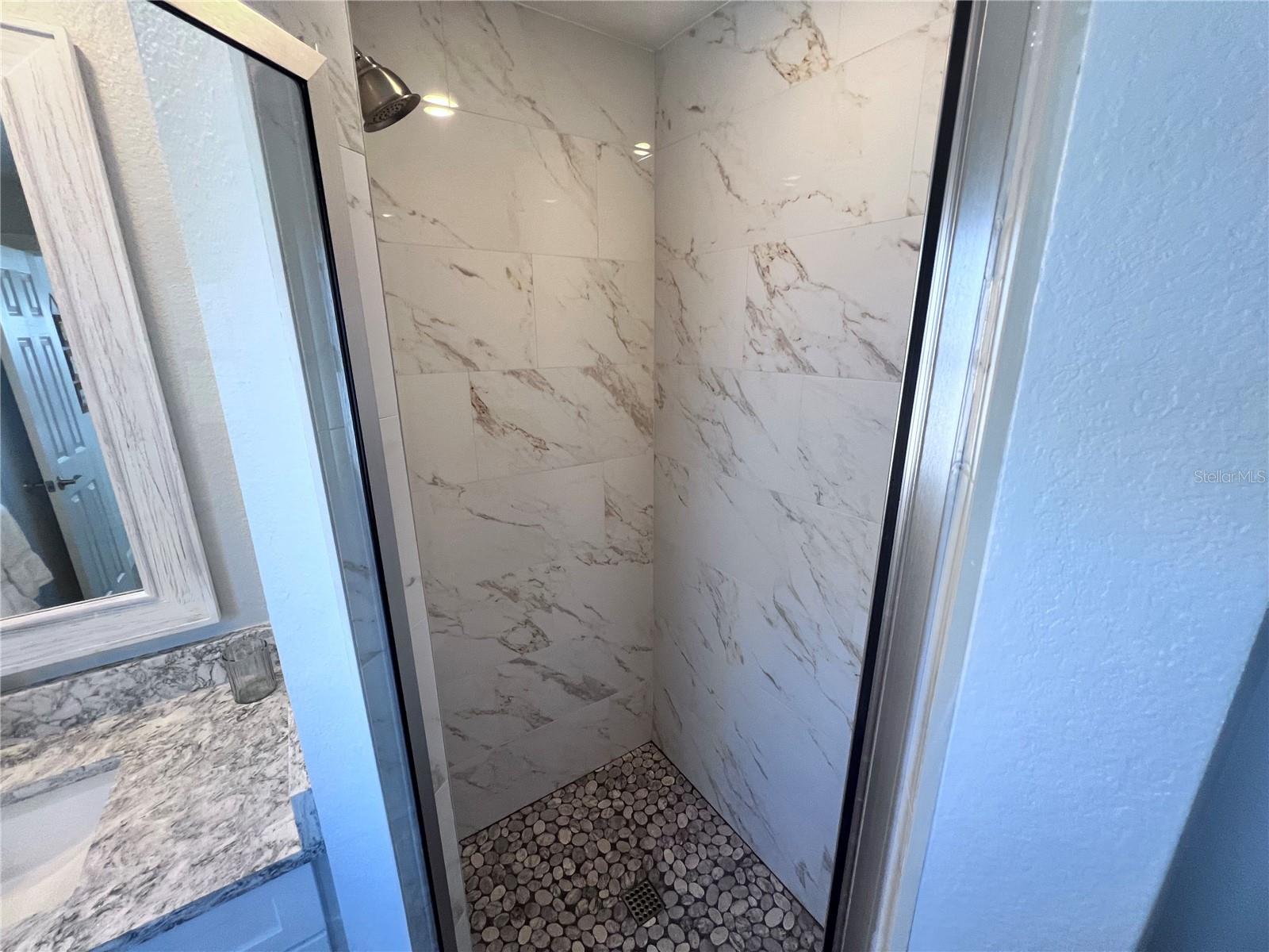 Image 21 of 22 For 6154 Midnight Pass Road A11