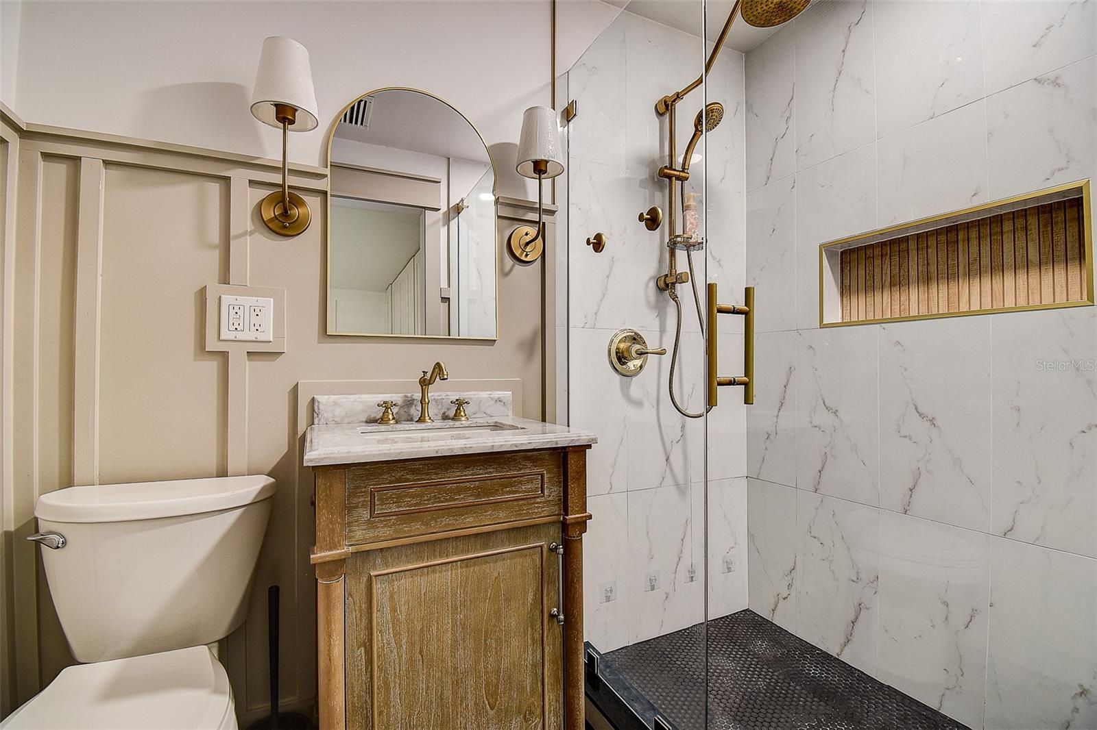 Image 18 of 57 For 7190 64th Way N