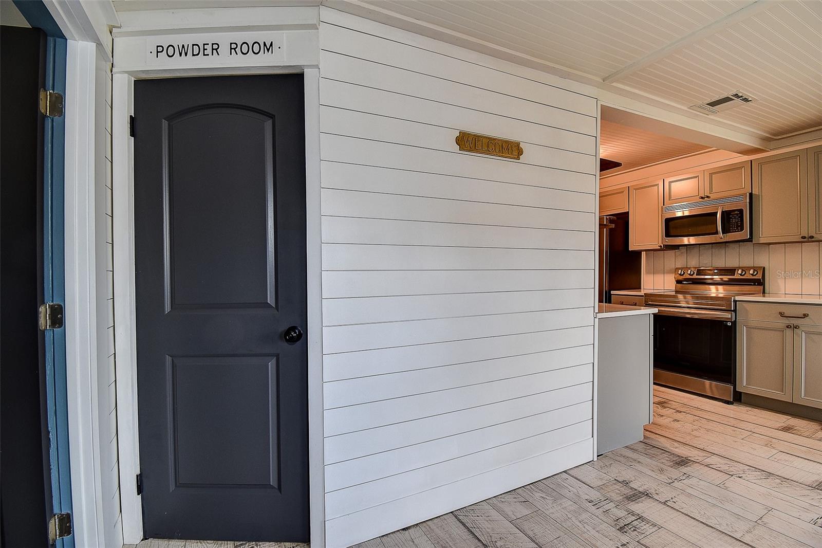 Image 23 of 57 For 7190 64th Way N