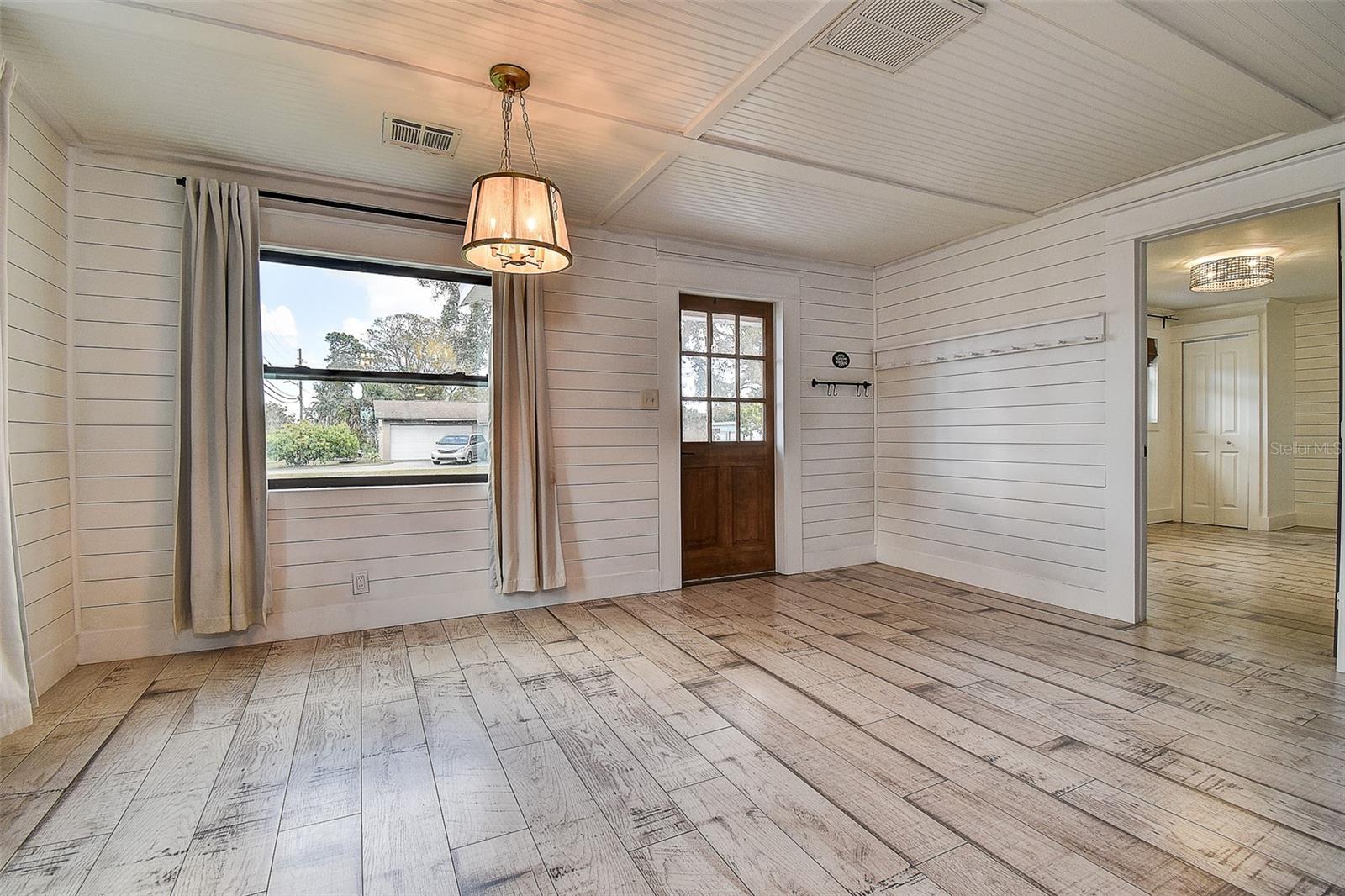 Image 30 of 57 For 7190 64th Way N