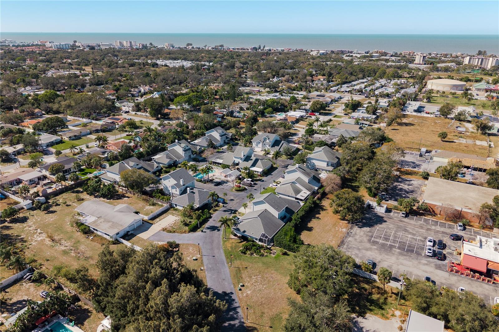 Image 47 of 52 For 11722 Currie Lane D1