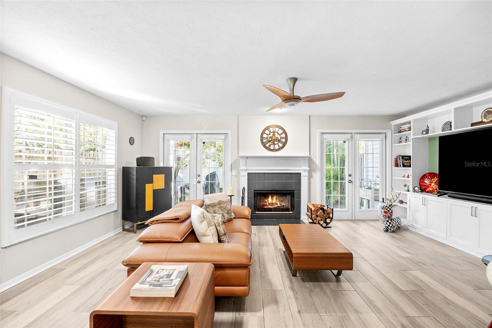 Image 10 of 31 For 5300 Bayshore Boulevard A1