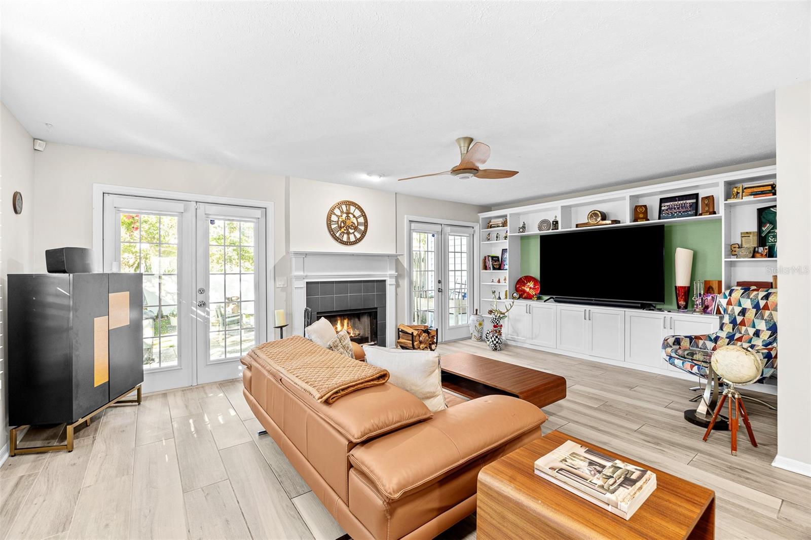 Image 13 of 31 For 5300 Bayshore Boulevard A1