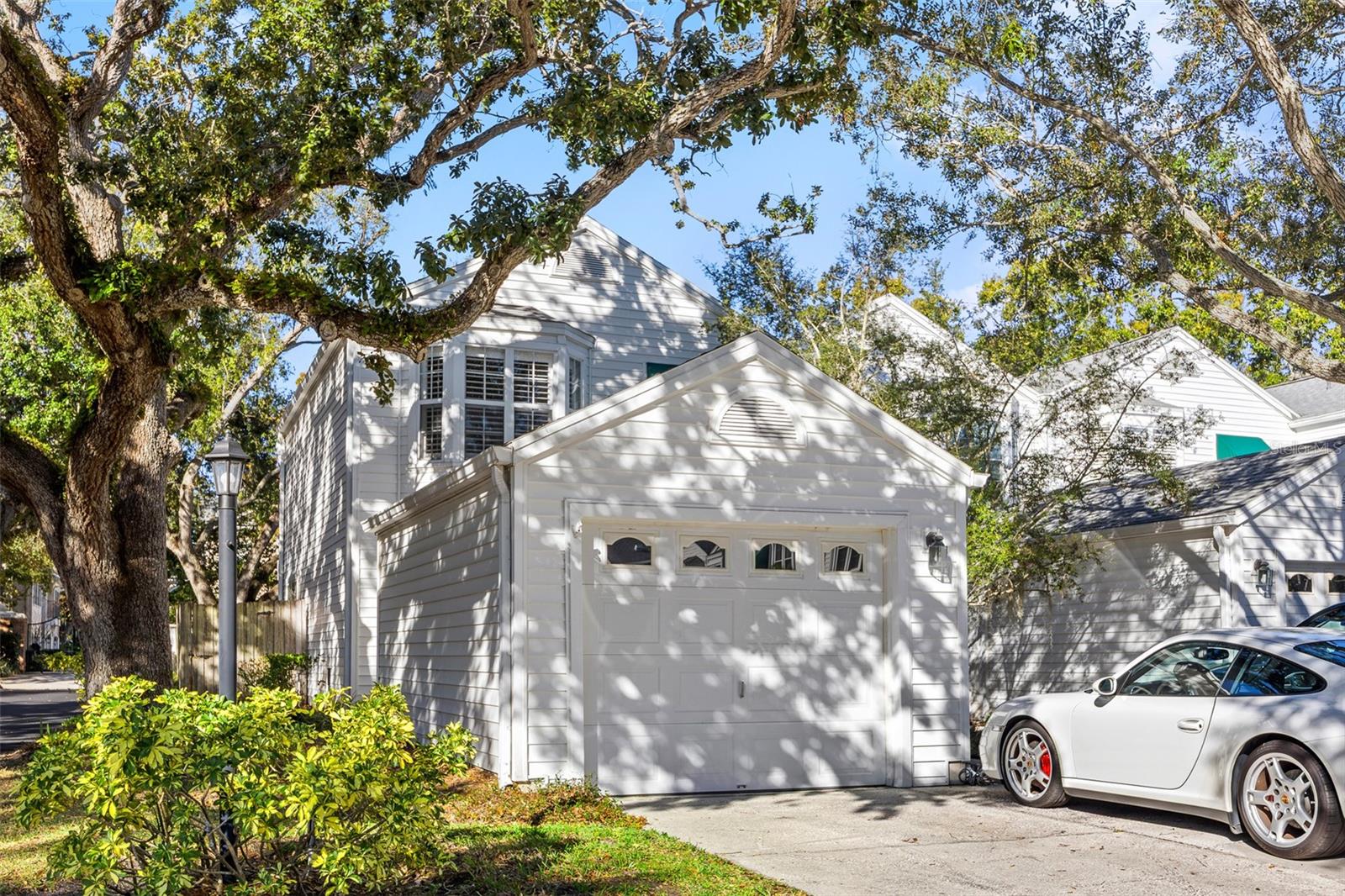 Image 2 of 31 For 5300 Bayshore Boulevard A1