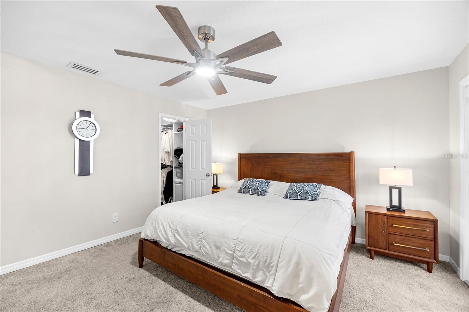 Image 20 of 31 For 5300 Bayshore Boulevard A1