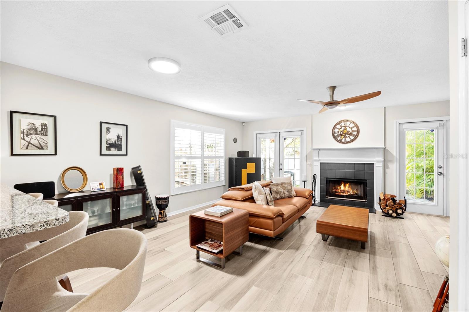 Image 9 of 31 For 5300 Bayshore Boulevard A1