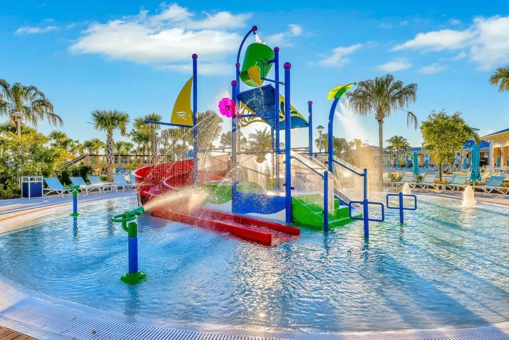 Image 32 of 37 For 8906 Caroline Bay Court