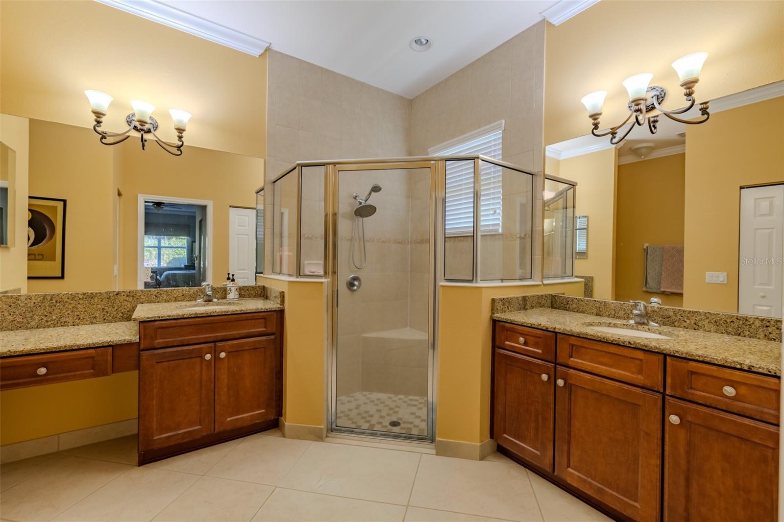 Image 14 of 83 For 4966 Sapphire Sound Drive