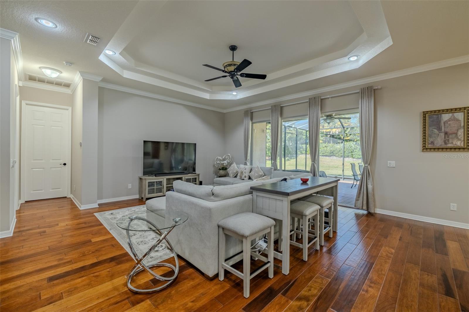 Image 17 of 83 For 4966 Sapphire Sound Drive