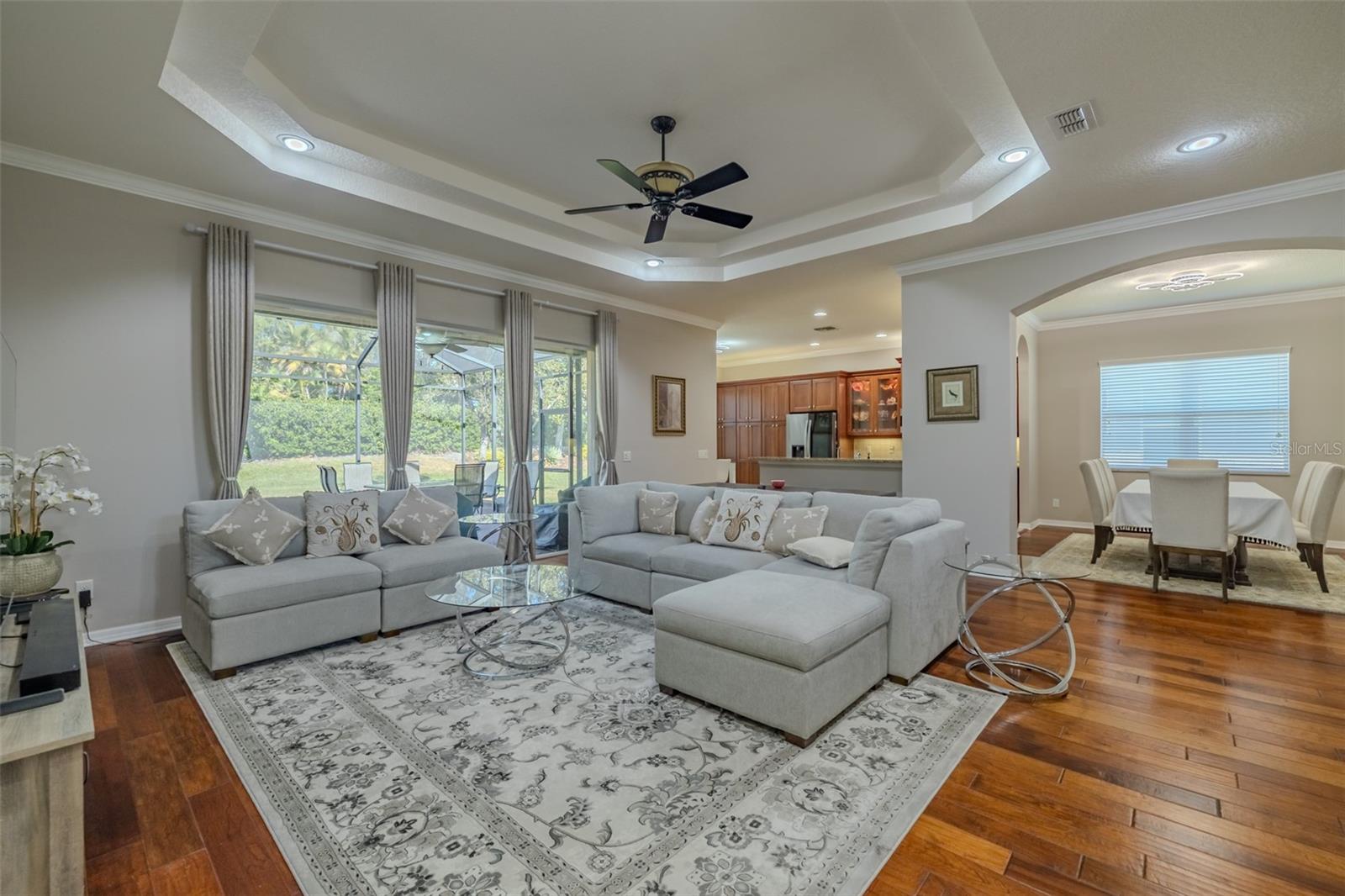 Image 20 of 83 For 4966 Sapphire Sound Drive