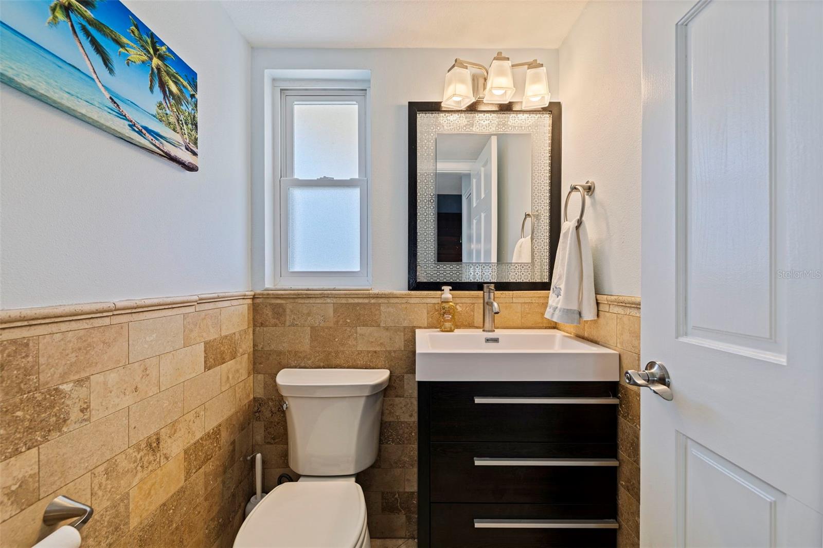 Image 13 of 33 For 12592 Capri Circle 6