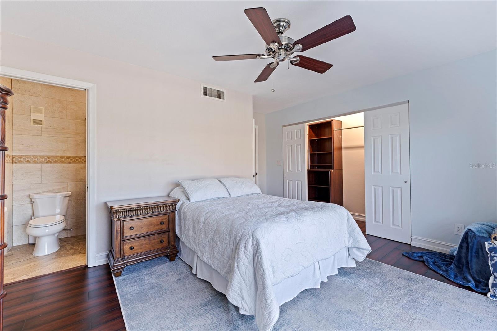 Image 14 of 33 For 12592 Capri Circle 6