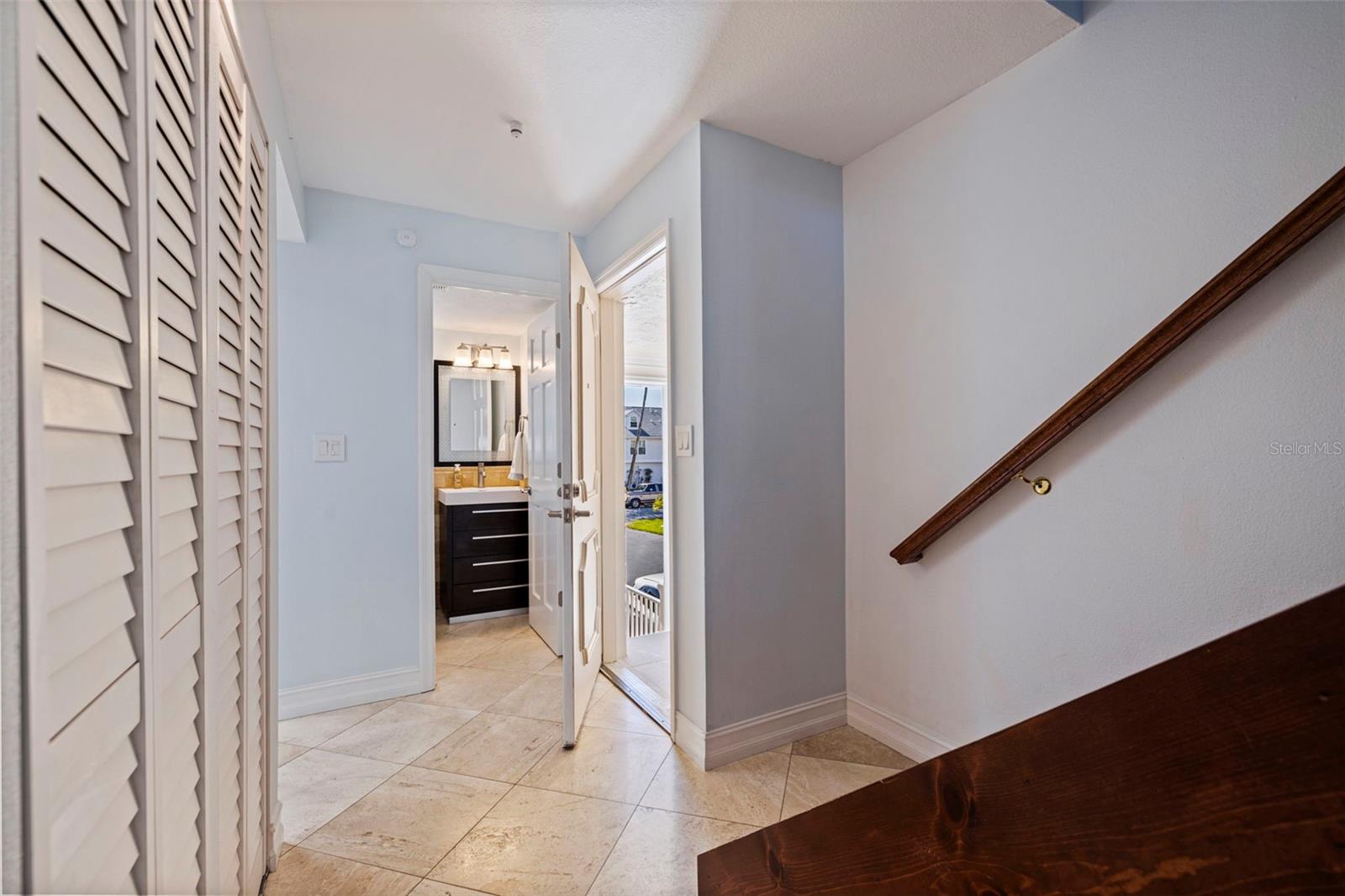 Image 21 of 33 For 12592 Capri Circle 6