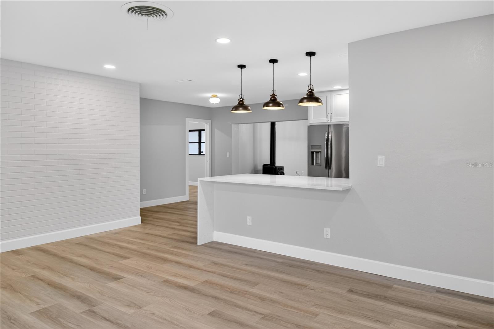 Image 14 of 39 For 2554 68th Avenue S