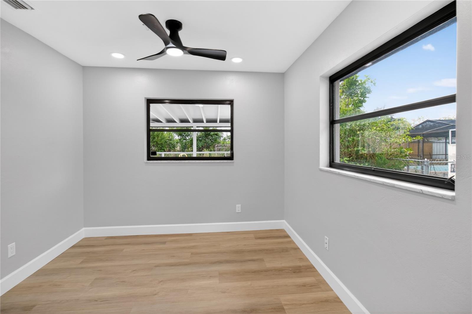 Image 22 of 39 For 2554 68th Avenue S