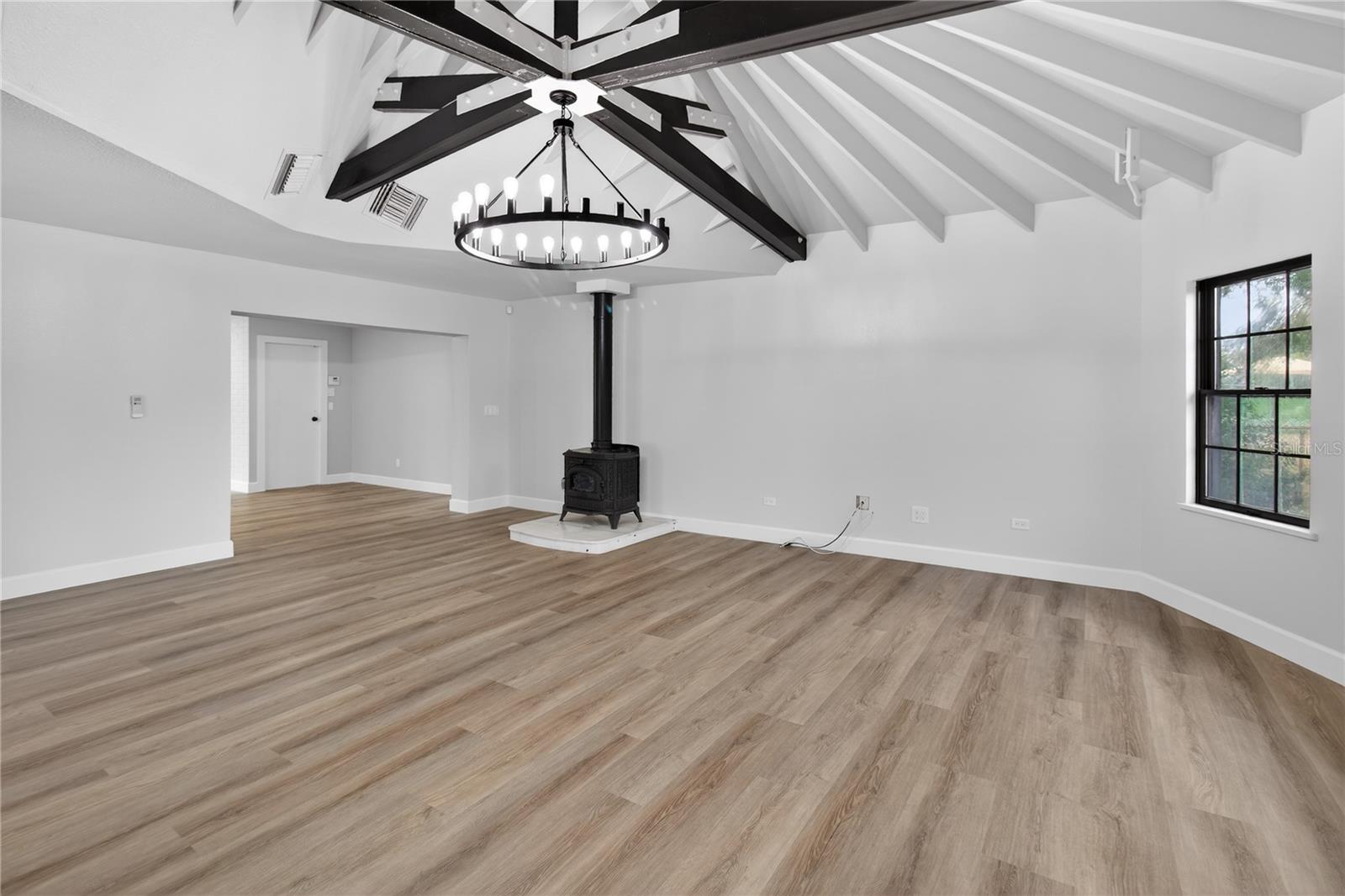 Image 3 of 39 For 2554 68th Avenue S