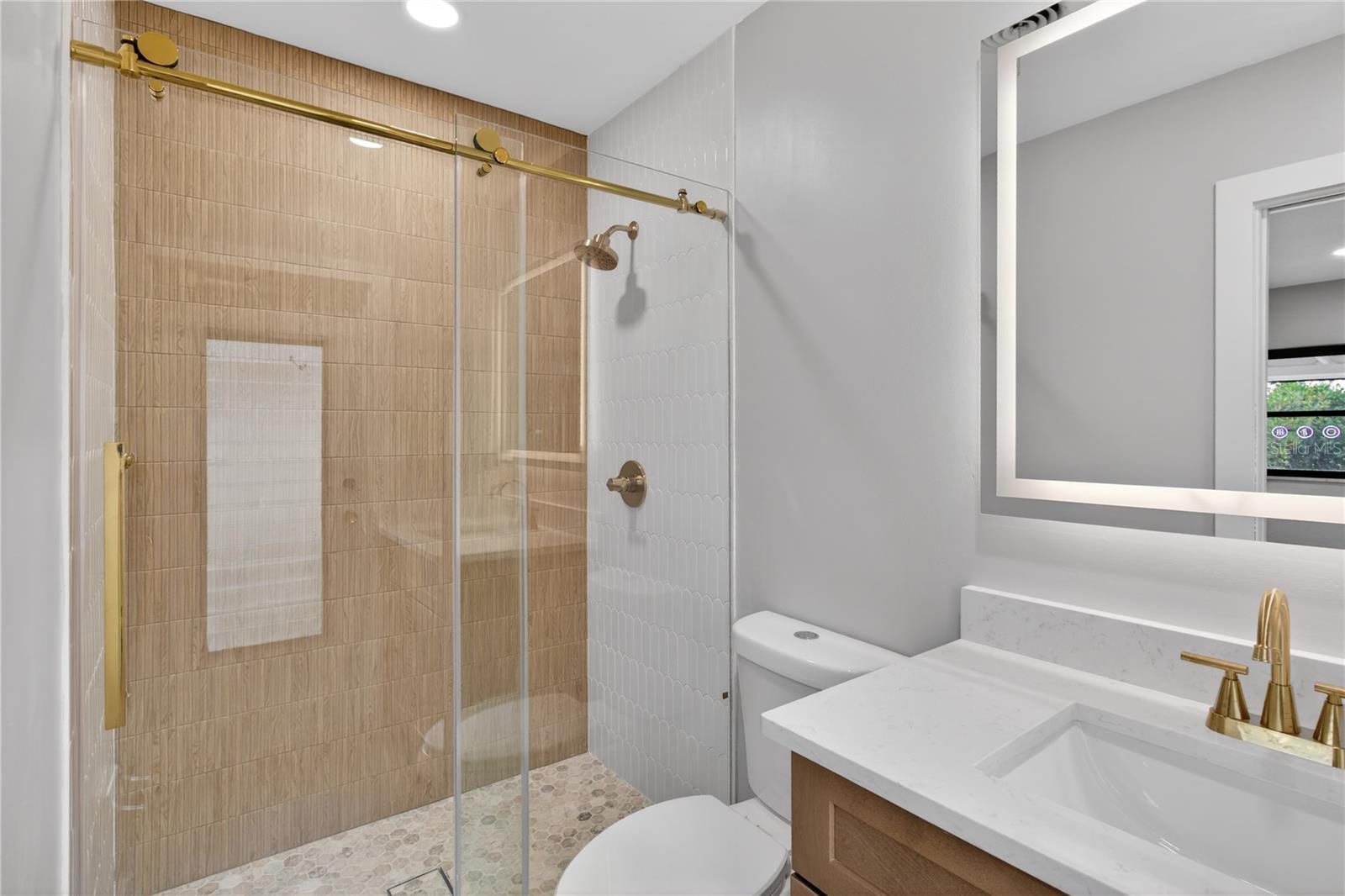 Image 30 of 39 For 2554 68th Avenue S