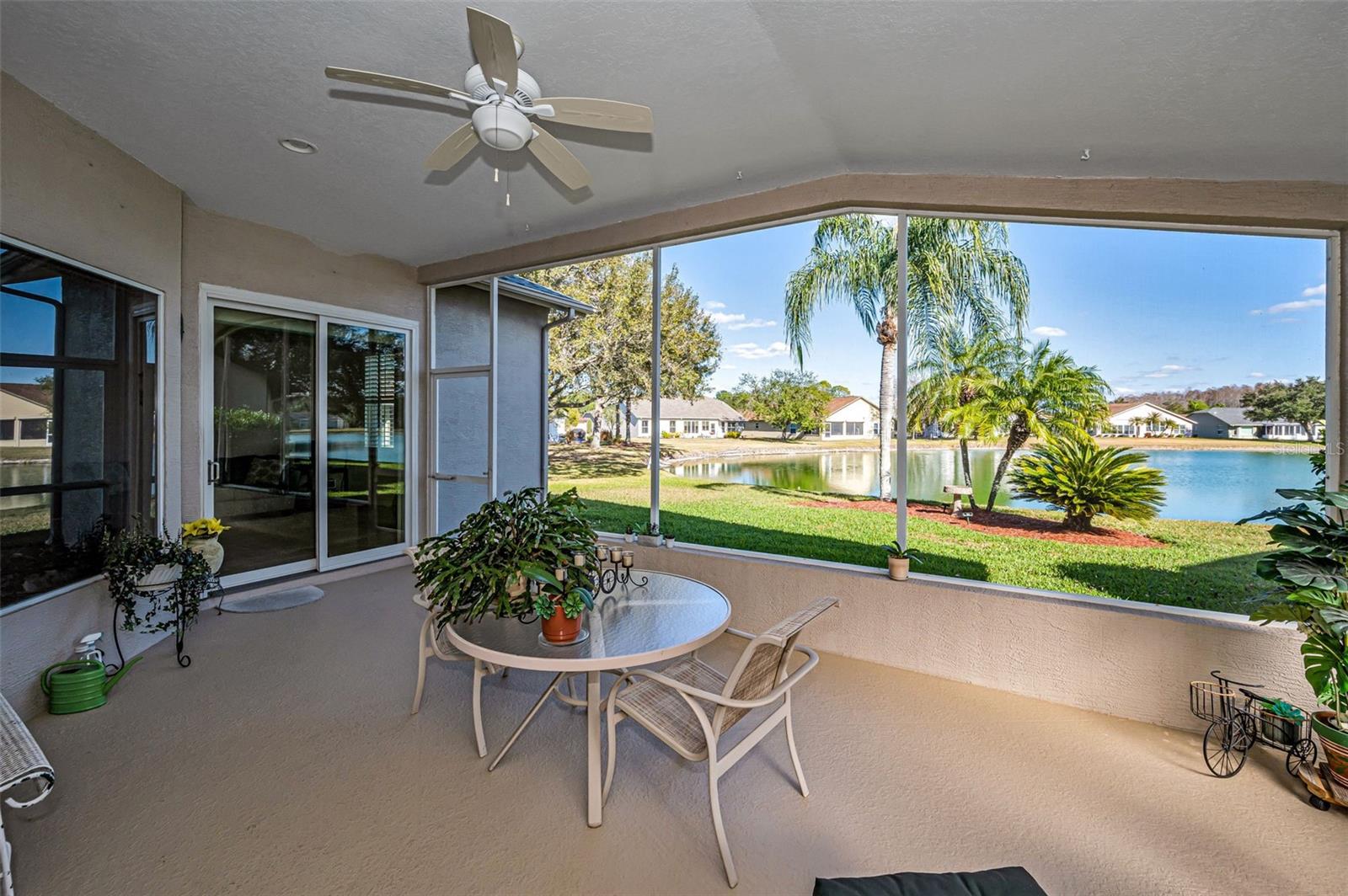 Listing photo id 24 for 1248 Ashbourne Circle