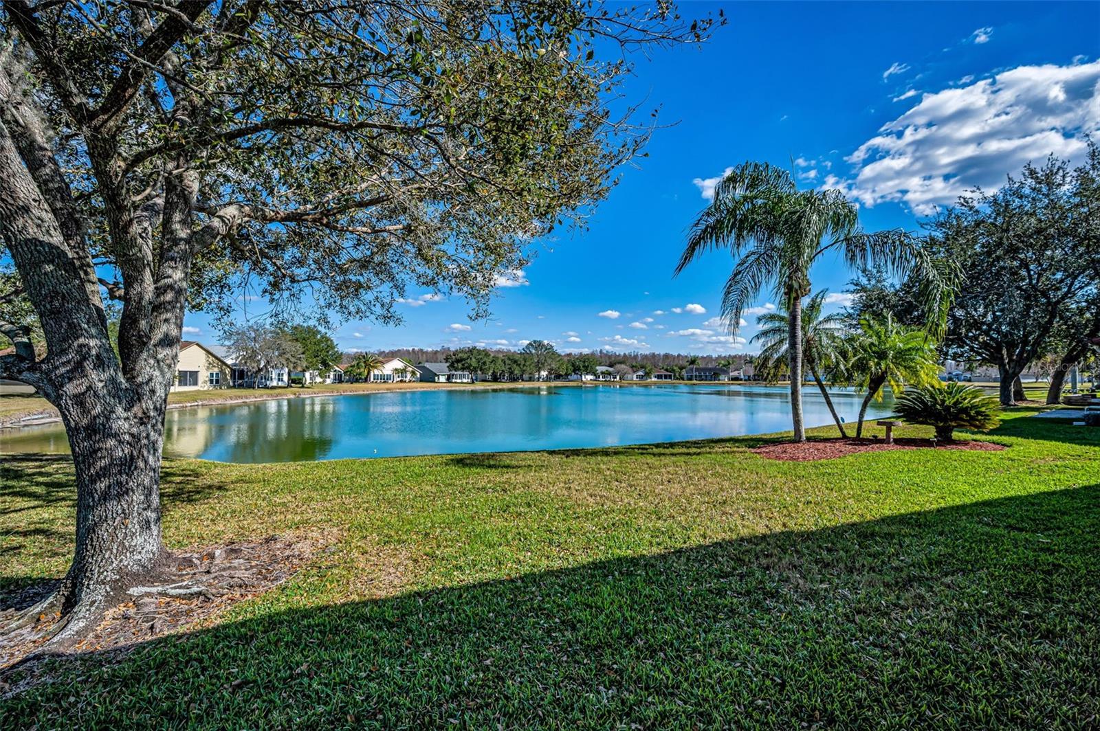 Listing photo id 25 for 1248 Ashbourne Circle