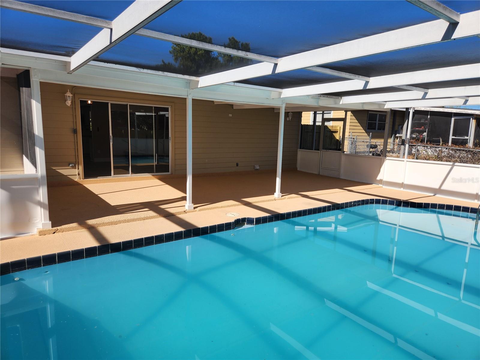 Image 17 of 22 For 4462 Cynthia Lane