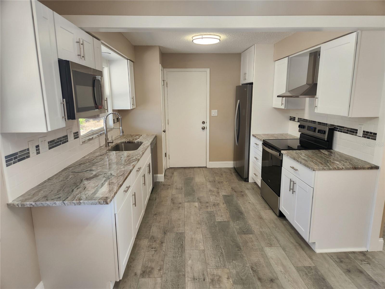 Image 2 of 22 For 4462 Cynthia Lane