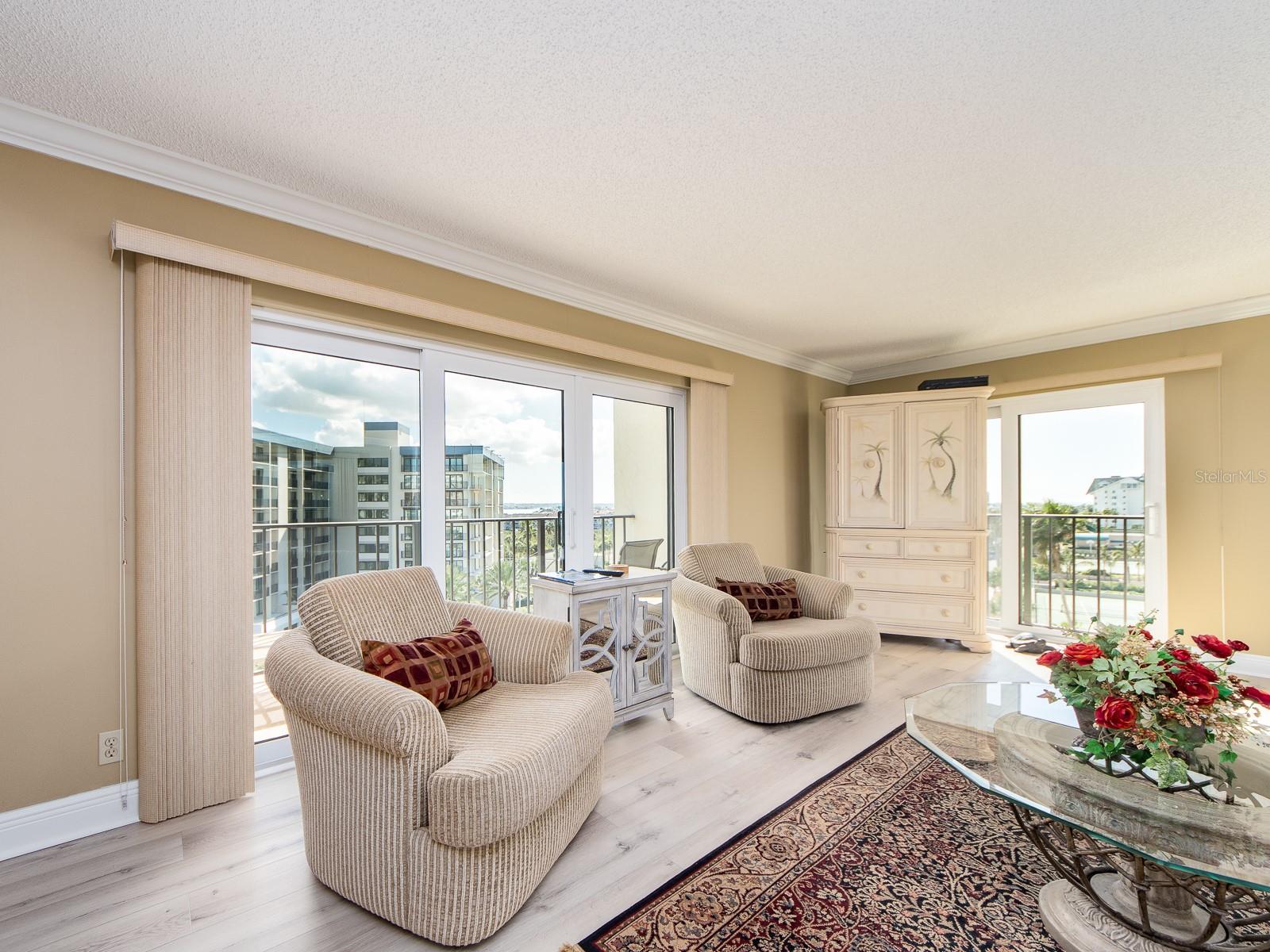 Image 11 of 40 For 1480 Gulf Boulevard 610